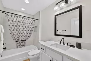 6857 Baysinger Path, The Villages, FL 34762 - Photo 32
