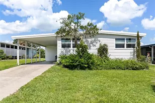 717 W Coach N' 4 Dr, Leesburg, FL 34748 - Photo 2
