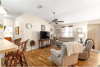16922 SE 81st Charlesfort Avenue, The Villages, FL 32162 - Photo 14