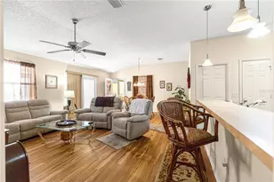 16922 SE 81st Charlesfort Ave, The Villages, FL 32162 - Photo 10