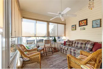 16922 SE 81st Charlesfort Avenue, The Villages, FL 32162 - Photo 8