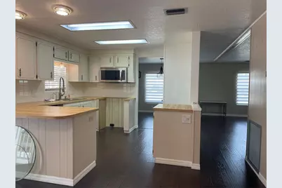 52 N Bobwhite Rd, Wildwood, FL 34785 - Photo 6