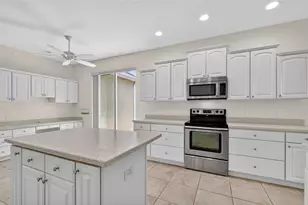 2970 Fisher Ave, The Villages, FL 32163 - Photo 10