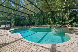 1017 Shore Acres Dr, Leesburg, FL 34748 - Photo 2