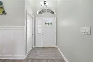 1008 Chateau Cir, Minneola, FL 34715 - Photo 4