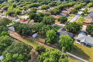 1008 Chateau Cir, Minneola, FL 34715 - Photo 42