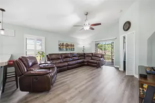 1008 Chateau Cir, Minneola, FL 34715 - Photo 14