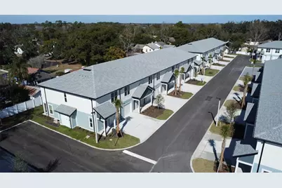 1111 E Caroline Street, Tavares, FL 32778 - Photo 4