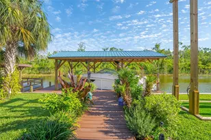 13334 Country Club Dr, Tavares, FL 32778 - Photo 1