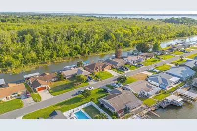 13334 Country Club Drive, Tavares, FL 32778 - Photo 52