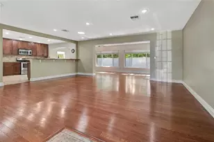205 S Woodland St, Winter Garden, FL 34787 - Photo 4