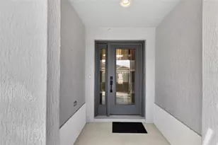 912 Trifu Ter, The Villages, FL 32163 - Photo 2
