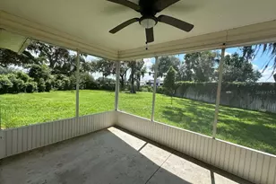 104 Cherry Blossom Ln, Lady Lake, FL 32159 - Photo 20