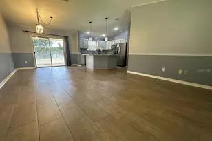104 Cherry Blossom Ln, Lady Lake, FL 32159 - Photo 6
