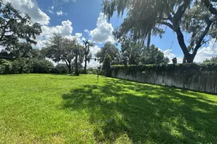 104 Cherry Blossom Ln, Lady Lake, FL 32159 - Photo 24