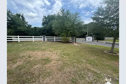 906 Chestnut Drive, Fruitland Park, FL 34731 - Photo 26