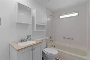 30 Riverview Dr, Fruitland Park, FL 34731 - Photo 26