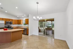 1000 Kenova Ave, The Villages, FL 32162 - Photo 16