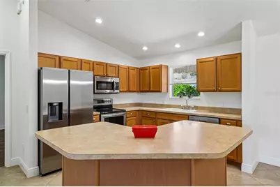 1000 Kenova Avenue, The Villages, FL 32162 - Photo 10
