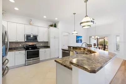 4106 Victory Drive, The Villages, FL 32163 - Photo 8