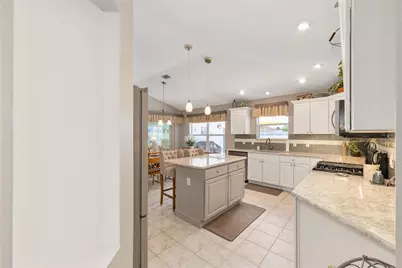1678 Govan Place, The Villages, FL 32162 - Photo 20