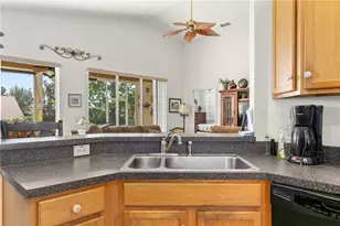 112 Flame Vine Way, Groveland, FL 34736 - Photo 14