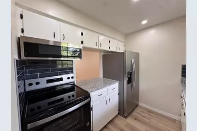 791 Lake Avenue #6, Clermont, FL 34711 - Photo 6