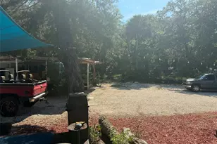 186 Gladys Ave, Inglis, FL 34449 - Photo 10