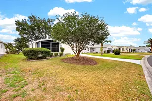 1222 Zapata Pl, Lady Lake, FL 32159 - Photo 4