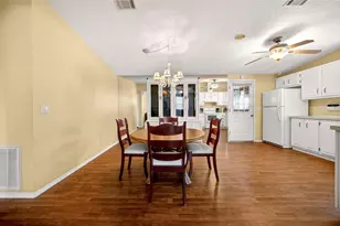 1222 Zapata Pl, Lady Lake, FL 32159 - Photo 20