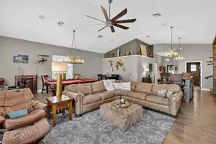 32739 Lake Eustis Dr, Tavares, FL 32778 - Photo 18
