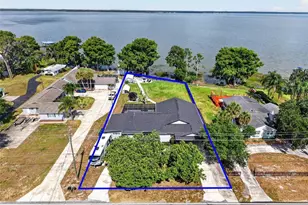 32739 Lake Eustis Dr, Tavares, FL 32778 - Photo 2