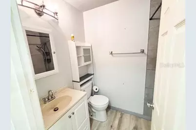 121 E Pine St, Howey in the Hills, FL 34737 - Photo 26