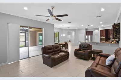 410 Sauvignon Way, Groveland, FL 34736 - Photo 16