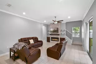 410 Sauvignon Way, Groveland, FL 34736 - Photo 14