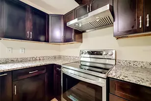 13530 Berkshire Ct, Grand Island, FL 32735 - Photo 8