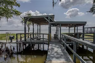 34232 Island Dr, Leesburg, FL 34788 - Photo 8