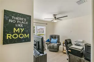 8669 Triumph Cir, Wildwood, FL 34785 - Photo 22