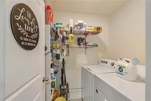 8669 Triumph Cir, Wildwood, FL 34785 - Photo 20