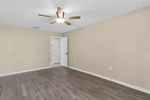 307 W Berckman St, Fruitland Park, FL 34731 - Photo 20