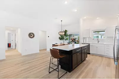 744 Barron Place, The Villages, FL 32163 - Photo 10