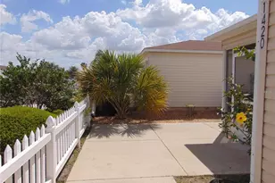 1420 Fairway St, The Villages, FL 32162 - Photo 4