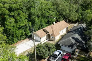 31080 Lochmore Cir, Sorrento, FL 32776 - Photo 34