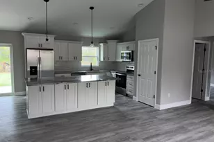 10944 W Ober Terrace, Dunnellon, FL 34433 - Photo 10