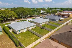 32635 Vista Ave, Leesburg, FL 34788 - Photo 4