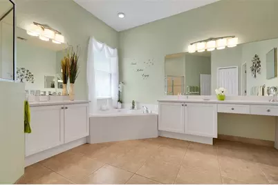 2947 Majestic Isle Drive, Clermont, FL 34711 - Photo 16