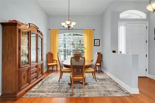 2947 Majestic Isle Dr, Clermont, FL 34711 - Photo 4