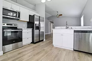 2741 S Brown Ave, Orlando, FL 32806 - Photo 8