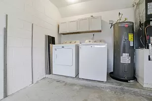 2741 S Brown Ave, Orlando, FL 32806 - Photo 24