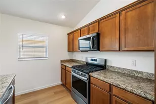 2255 Patricia Pl, The Villages, FL 32163 - Photo 18